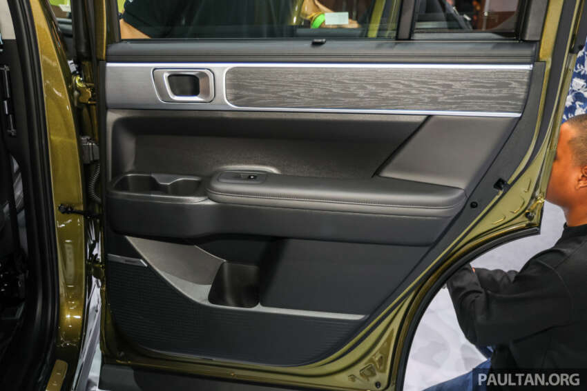 Hyundai Santa Fe 2025 dilancar di M’sia — 1.6T hibrid dan 2.5T petrol, jaminan 8-tahun; harga dari RM225k 1944488