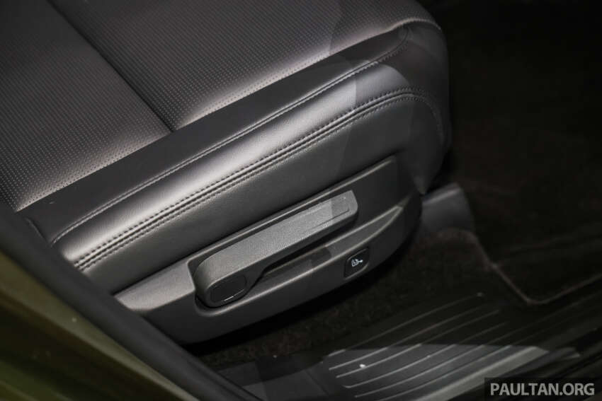 Hyundai Santa Fe 2025 dilancar di M’sia — 1.6T hibrid dan 2.5T petrol, jaminan 8-tahun; harga dari RM225k 1944494