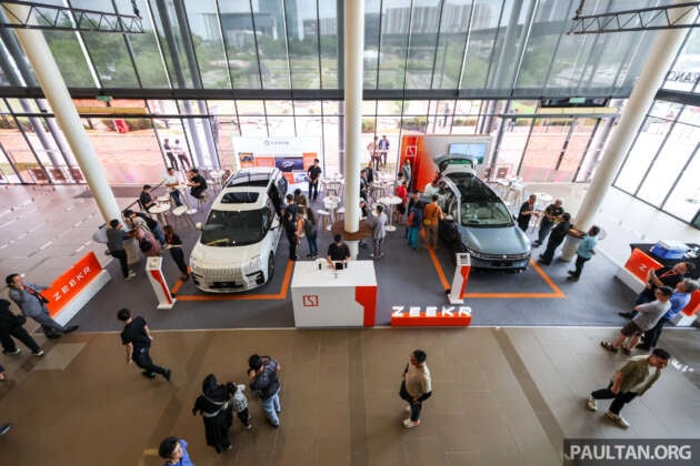 PACE 2025: Check out the Zeekr 7X and 009 – book with Carro and get a free 22 kW wallbox; deals await