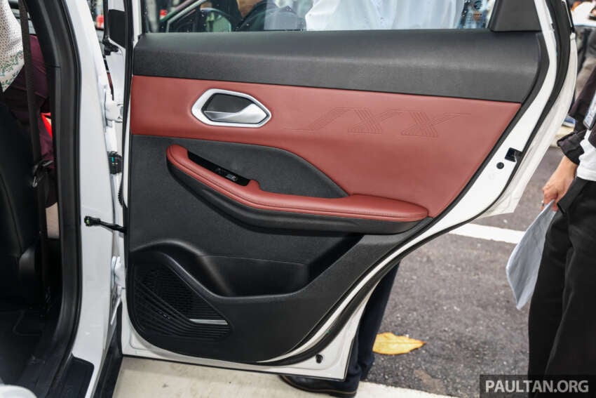 2025 Proton X50 facelift shown in Malaysia – live photos of major redesign, all-new interior, 4-cyl engine 1934242