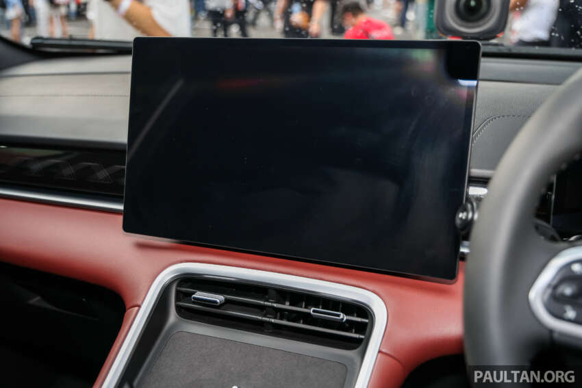 2025 Proton X50 facelift shown in Malaysia – live photos of major redesign, all-new interior, 4-cyl engine 1934220