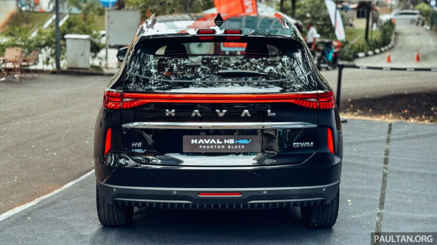 GWM Haval H6 HEV gets new Phantom Black interior, battery warranty increased to 10 yrs, still RM139,800 1950468