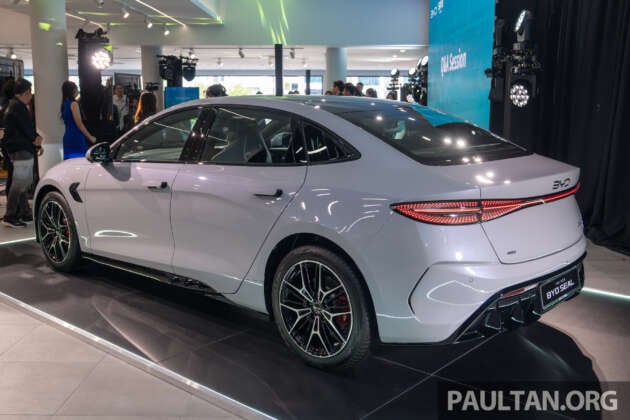 BYD Seal updated in Malaysia – new wheels, adaptive dampers, powered shade for sunroof, fr. RM171,800