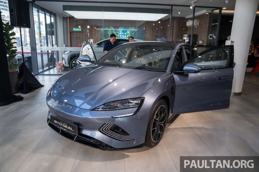 BYD Seal updated in Malaysia – new wheels, adaptive dampers, powered shade for sunroof, fr. RM171,800 1959121