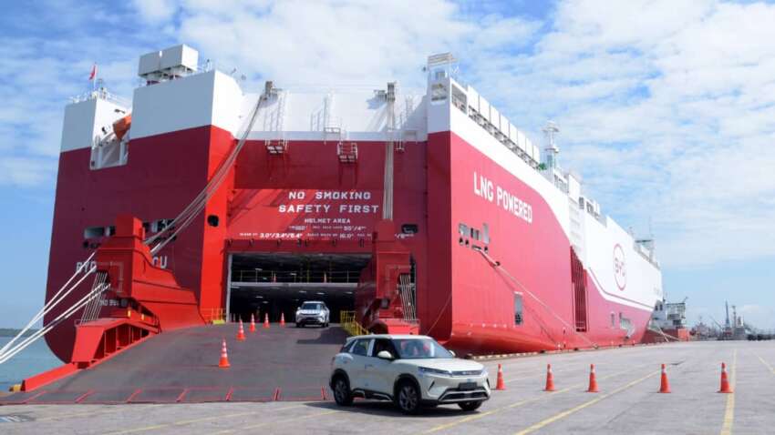 BYD Zhengzhou ship delivers BYD cars to Malaysia – shorter delivery times, greater volumes promised 1952424