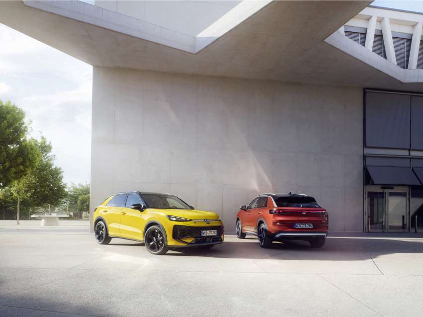 2025 Volkswagen T-Roc revealed – second-gen ‘Golf SUV’ is longer, 1.5L eTSI MHEV, column gear selector 1961841