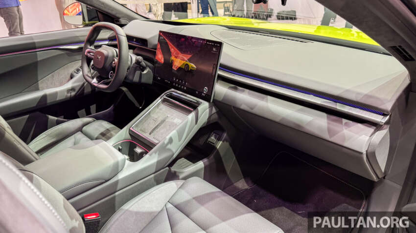 2025 Xpeng P7 gets over 10k orders in under 7 mins in China – EV sedan with up to 594 PS, 820 km CLTC 1965562
