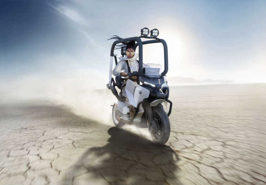 BMW Motorrad Vision CE e-scooter comes with cage 1963015