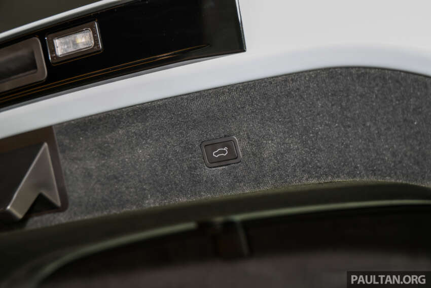 2026 Lotus Eletre and Emeya 600 in Malaysia – now RM100k less; up to 610 km WLTP EV range; new trims 1976396