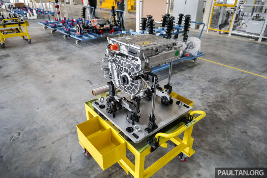 Proton’s dedicated EV plant in Tg Malim launched – CKD eMas 7 kicks off production, eMas 5 next up 1964134