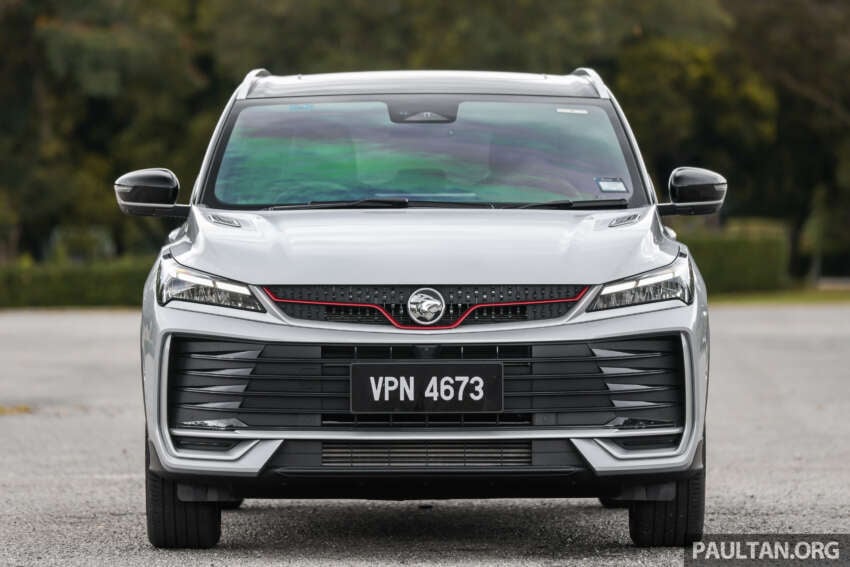 2025 Proton X50 facelift – full gallery of Flagship variant with big spoiler, two-tone interior, sunroof 1970432