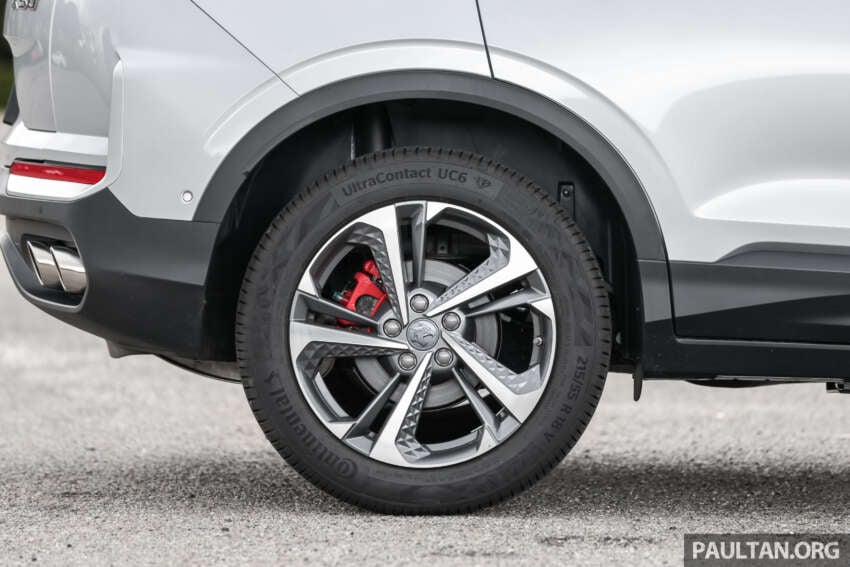 2025 Proton X50 facelift – full gallery of Flagship variant with big spoiler, two-tone interior, sunroof 1970454