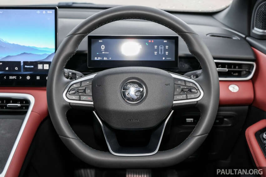 2025 Proton X50 facelift – full gallery of Flagship variant with big spoiler, two-tone interior, sunroof 1970487