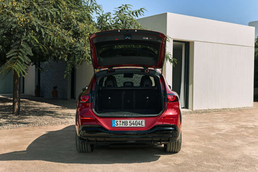 2026 Mercedes-Benz GLC with EQ Technology debuts – 800V tech, air suspension, up to 713 km EV range 1965017