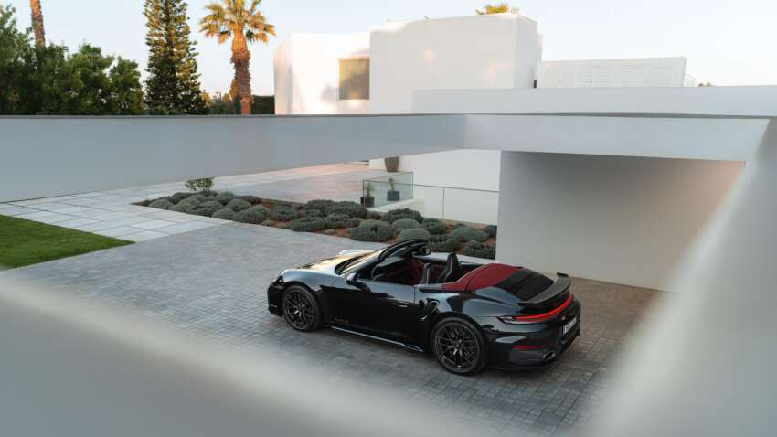 2026 Porsche 911 Turbo S – 992.2 range topper is most powerful 911 ever; 711 PS, 800 Nm T-Hybrid; 0-100 2.5s 1965154