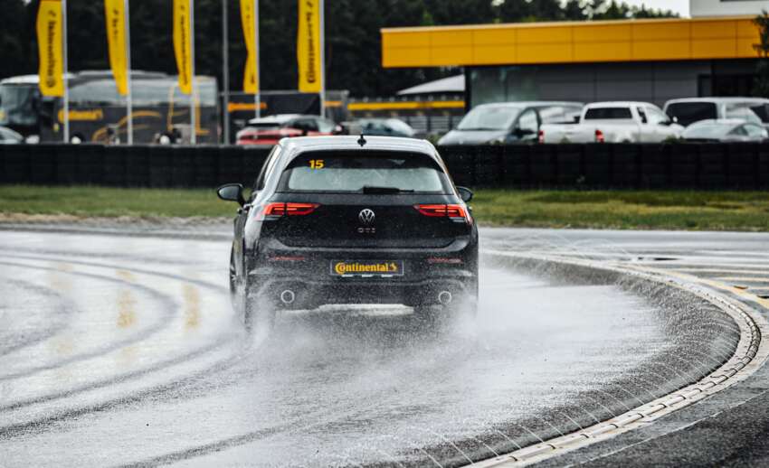 Continental UltraContact UX7 sampled – new SUV tyre heads brand’s tech experience showcase in Germany 1964934