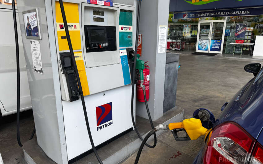 Budi95: Pump displays price based on RM2.60 – see Petronas, Shell, BHPetrol, Petron, Caltex receipts here 1976467