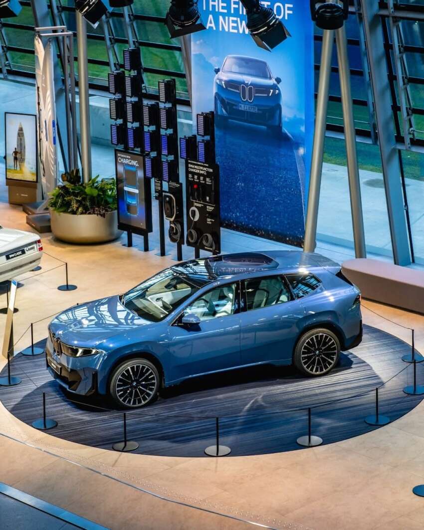 2026 BMW iX3 NA5 debuts: production Neue Klasse gets concept car looks, 805 km range, 372 km in 10min 1967882