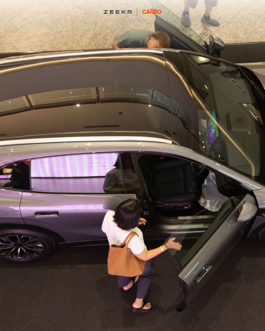 Experience the Zeekr 7X in person at Zeekr Carro’s roadshow – Mid Valley Megamall, South Void 2 1976187