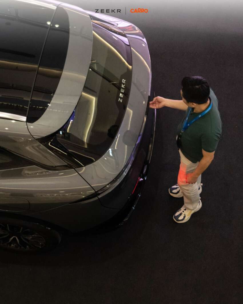 Experience the Zeekr 7X in person at Zeekr Carro’s roadshow – Mid Valley Megamall, South Void 2 1976188