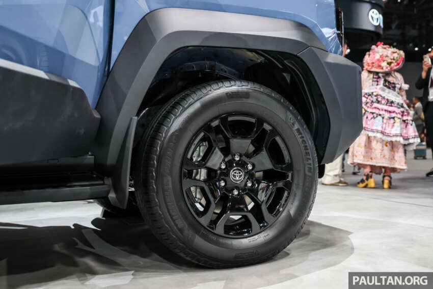 Toyota Land Cruiser FJ revealed – cheapest LC, based on Hilux, 163 PS 2.7L NA petrol, coming to Malaysia? 1990110