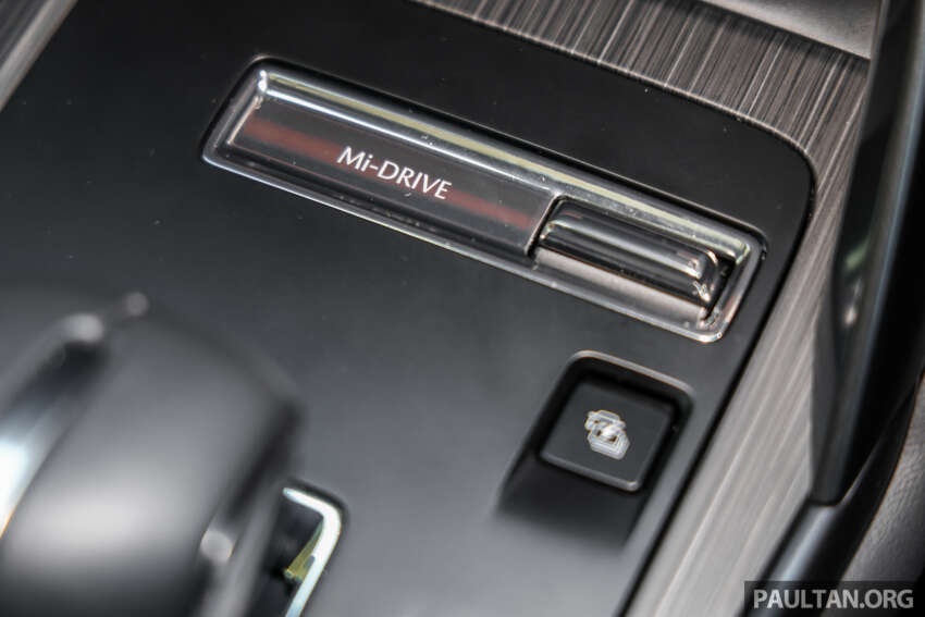 Mazda CX-80 2.5G PHEV AWD in Malaysia – three-row SUV, captain seats, 65 km NEDC EV range; RM297k 1981608