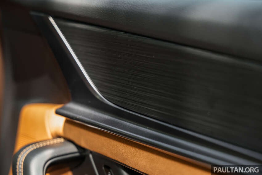 Mazda CX-80 2.5G PHEV AWD in Malaysia – three-row SUV, captain seats, 65 km NEDC EV range; RM297k 1981628