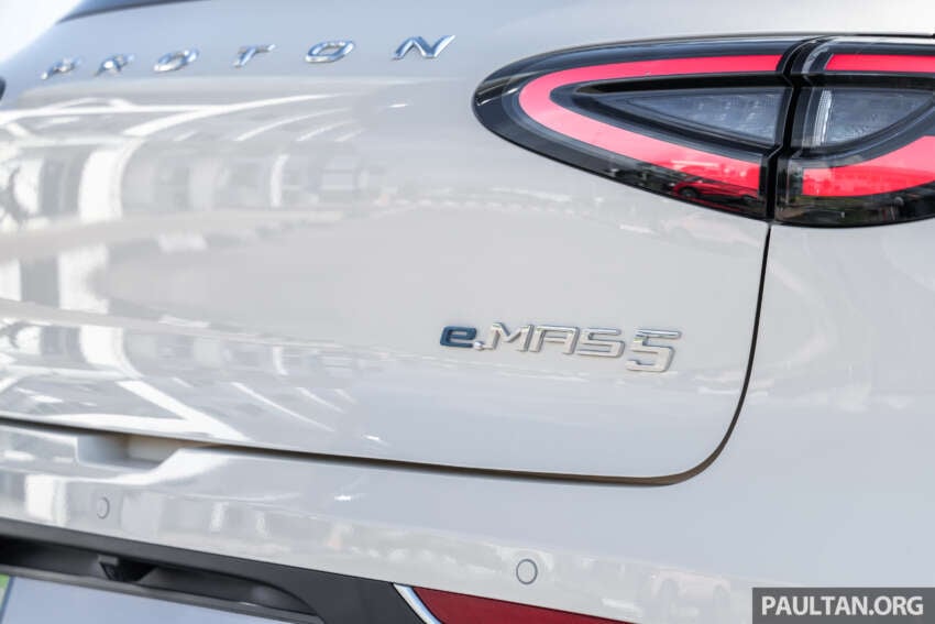 Proton eMas 5 fully revealed – first photos of body colour, RM60k to RM80k est, price reveal Oct 30 1987082