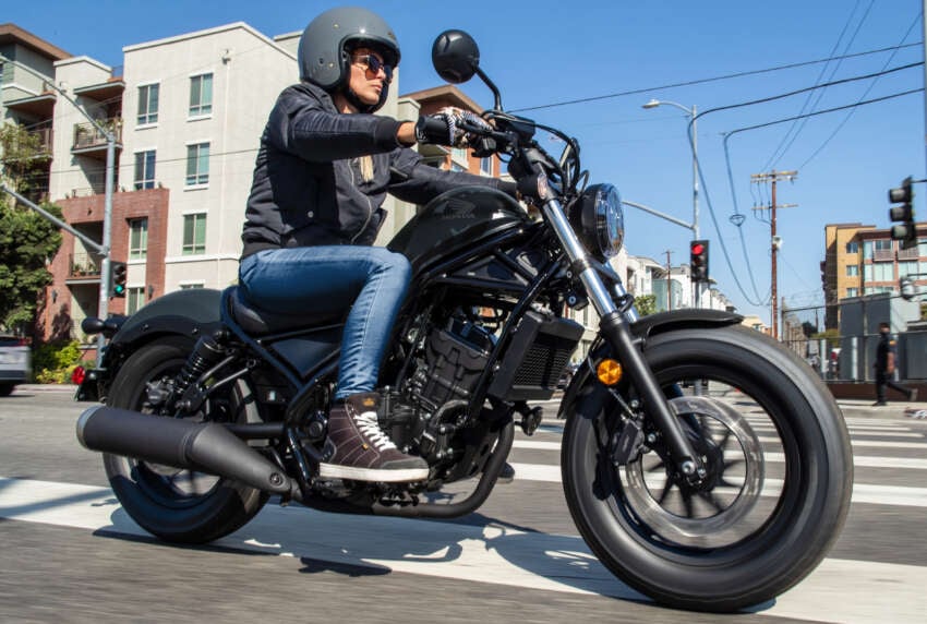 2026 Honda Rebel 300 now comes with E-clutch 1983617