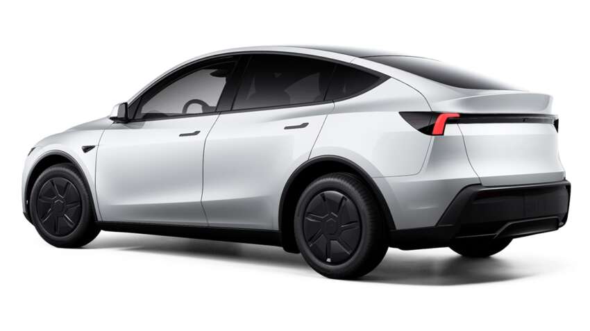 2026 Tesla Model Y, Model 3 Standard – decontented base models with up to 517 km range, no Autopilot 1980753