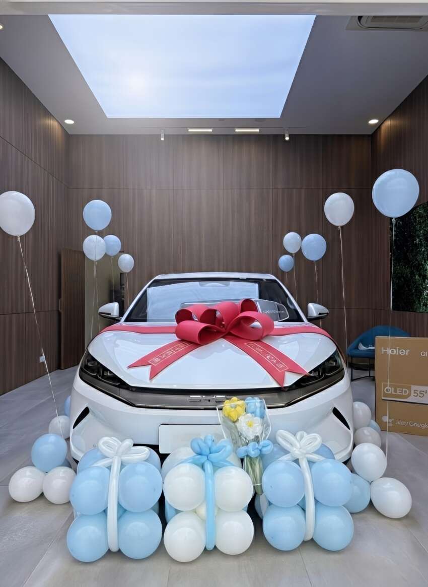 BYD Seal 6 EV reaches 100 deliveries in one week 1979673