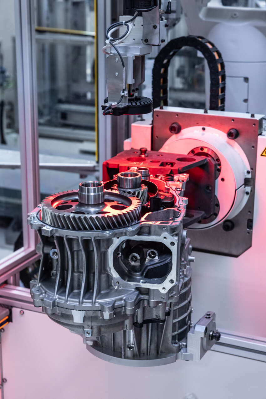 Ferrari Elettrica – brand’s first EV debuts in 2H 2026; 800V tech, active suspension, 1,128 PS, 530 km range 1981114