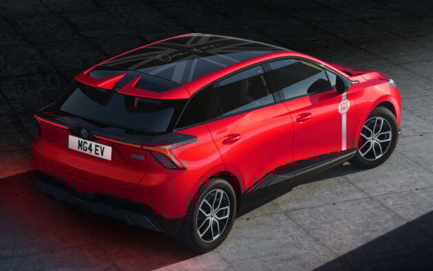 MG4 EV 101 Edition in Malaysia – side decals, Union Jack roof design; based on 520 km Lux ER; fr RM130k