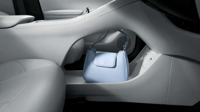 Proton eMas 5 launched – RM57k for Prime with 225 km range, RM70k for Premium with 325 km range 1989872