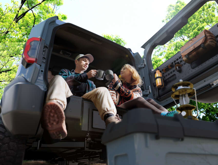 Toyota Land Cruiser FJ revealed – cheapest LC, based on Hilux, 163 PS 2.7L NA petrol, coming to Malaysia? 1983894