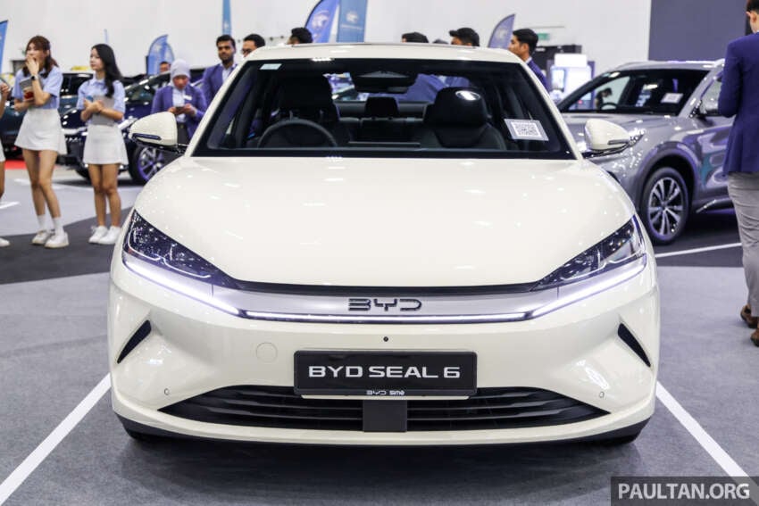 BYD Seal 6 EV in Ivory Gold at ACE 2025 – Premium only, same price at RM116,500; limited to 100 units 1995739