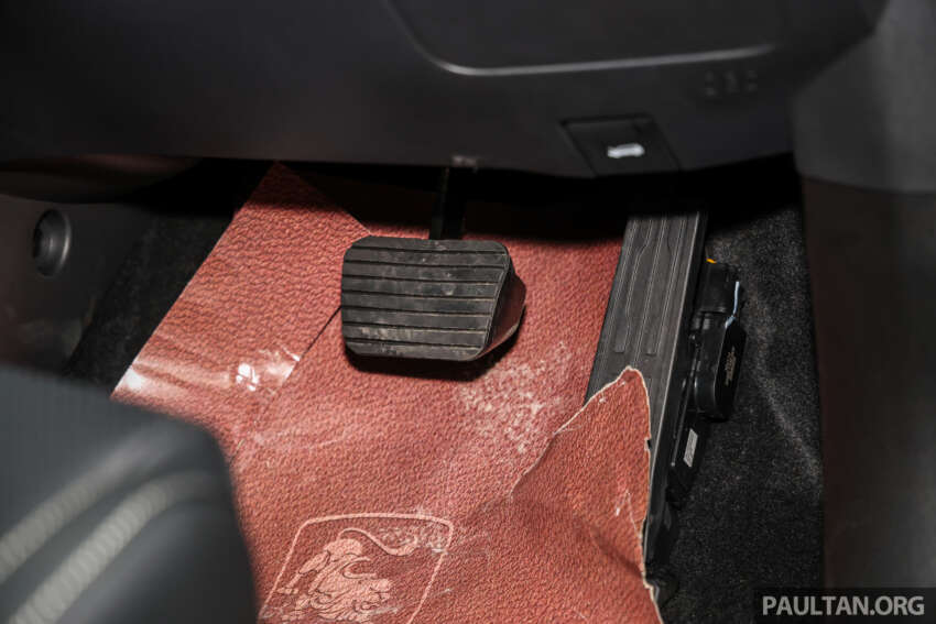 Forthing Friday EV, REEV to launch in Malaysia for RM130k? Dongfeng sub-brand to bring V9 MPV in 2026 1997888