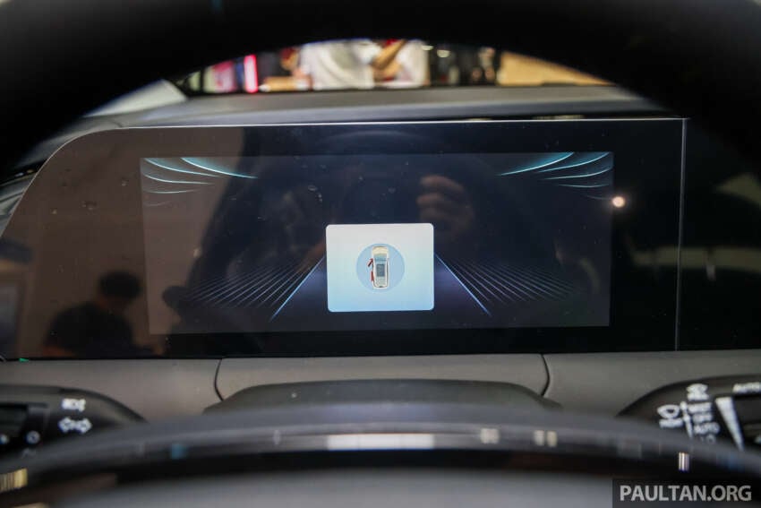 Forthing Friday EV, REEV to launch in Malaysia for RM130k? Dongfeng sub-brand to bring V9 MPV in 2026 1997959