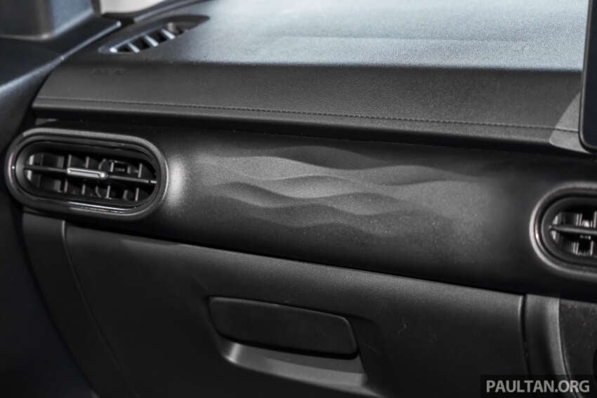 Proton Saga 2026 dilancarkan di Malaysia — Standard, Executive, Premium; 1.5L NA 120 PS; dari RM38,990 2004356