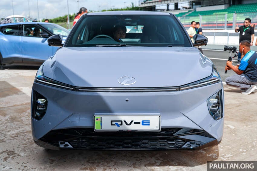 Perodua QV-E launched – first homegrown EV, Magna Steyr input, 0-100 7.5s, 445 km NEDC range, RM80k 2005689