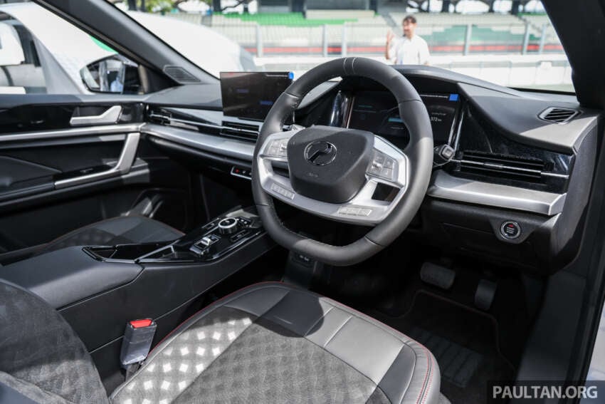 Perodua QV-E launched – first homegrown EV, Magna Steyr input, 0-100 7.5s, 445 km NEDC range, RM80k 2005718