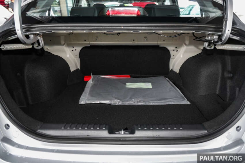 2026 Proton Saga MC3 launched – Standard RM38k, Executive RM44k, Premium RM49k, 120 PS 1.5L 4-cyl 2006243