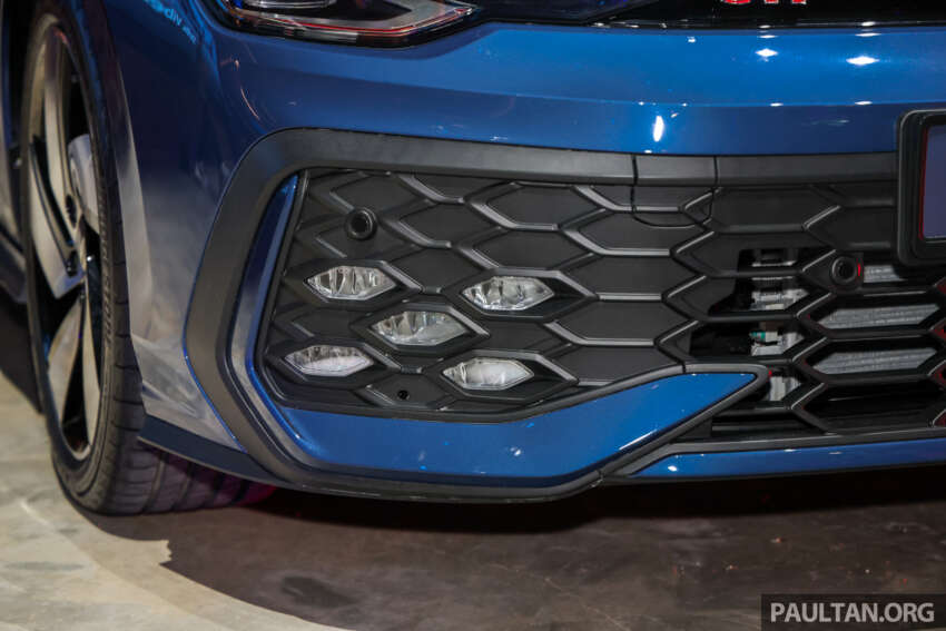 Volkswagen Golf Mk8.5 in Malaysia – R-Line with 150 PS 1.5L MHEV, dry DSG; GTI 265 PS RM250k with VAP 1993984