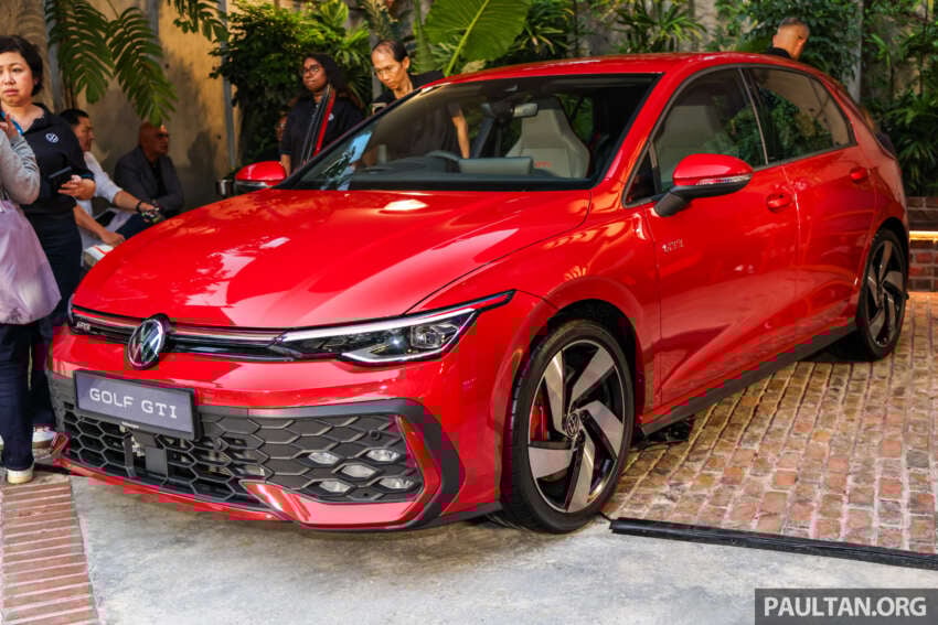 Volkswagen Golf Mk8.5 in Malaysia – R-Line with 150 PS 1.5L MHEV, dry DSG; GTI 265 PS RM250k with VAP 1994006