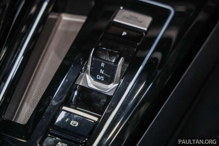 Volkswagen Golf Mk8.5 in Malaysia – R-Line with 150 PS 1.5L MHEV, dry DSG; GTI 265 PS RM250k with VAP 1994025