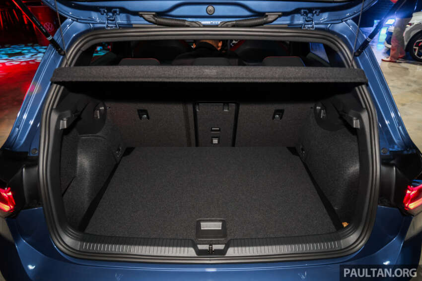 Volkswagen Golf Mk8.5 in Malaysia – R-Line with 150 PS 1.5L MHEV, dry DSG; GTI 265 PS RM250k with VAP 1994054
