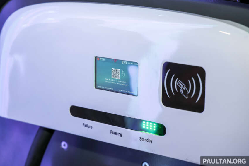 Perodua QV-E dirasmi — EV Malaysia, input Magna Steyr, 0-100 km/j  7.5 saat, jarak 445 km NEDC, RM80k 2006615