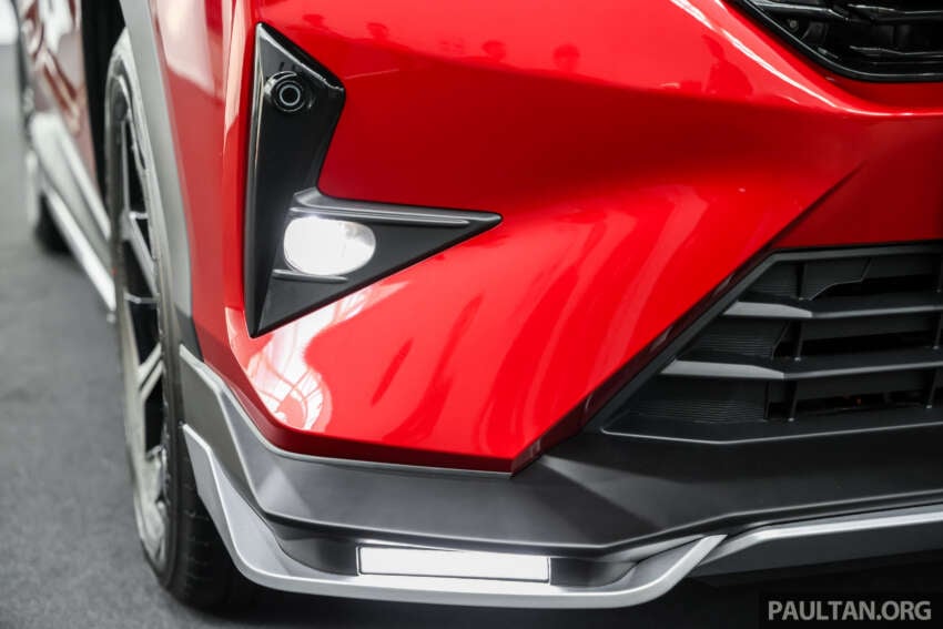 Perodua Traz 2026 dilancar di M’sia — kembar Toyota Yaris Cross, 1.5L NA CVT, varian X/H, dari RM76k 2014081