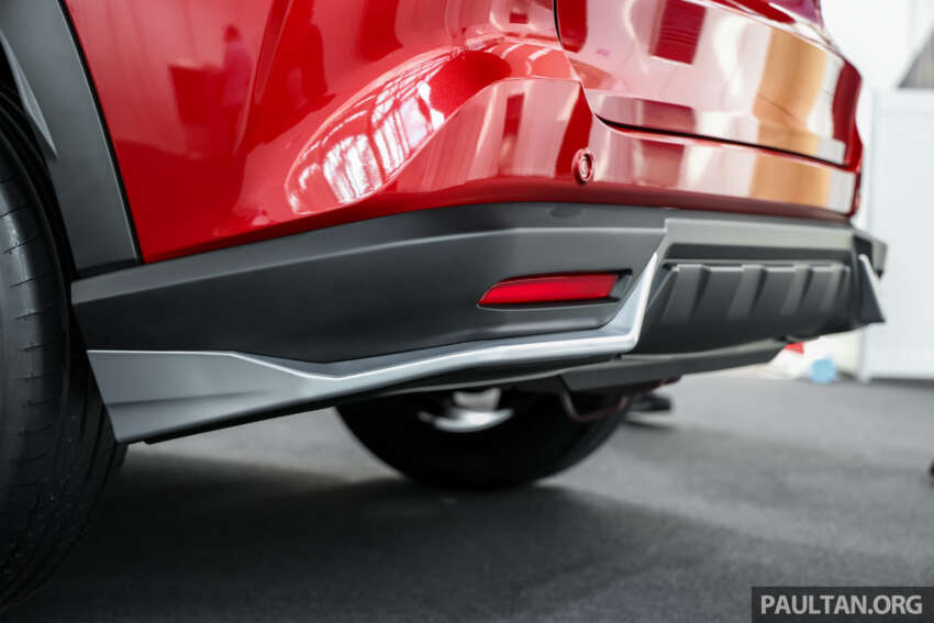 Perodua Traz 2026 dilancar di M’sia — kembar Toyota Yaris Cross, 1.5L NA CVT, varian X/H, dari RM76k 2014113