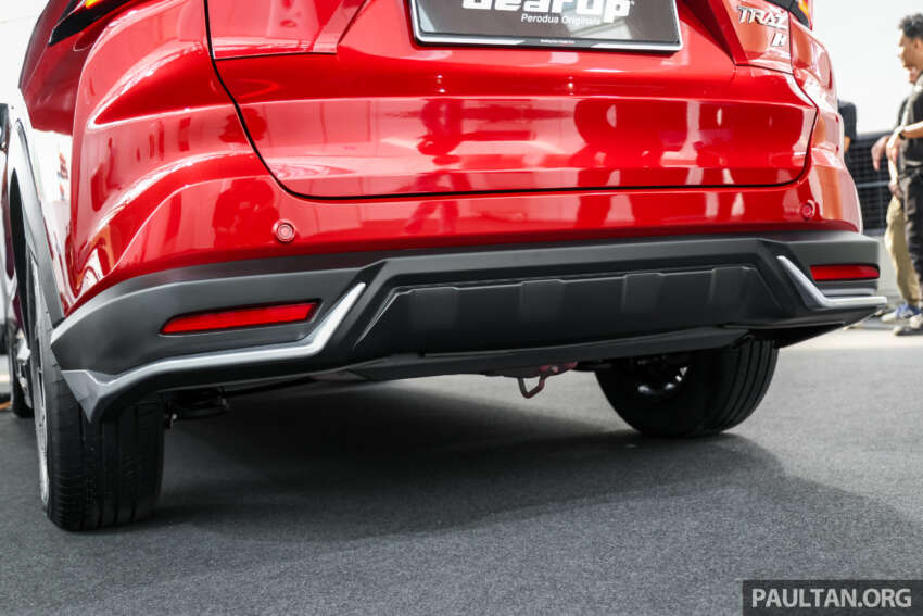 Perodua Traz 2026 dilancar di M’sia — kembar Toyota Yaris Cross, 1.5L NA CVT, varian X/H, dari RM76k 2014114